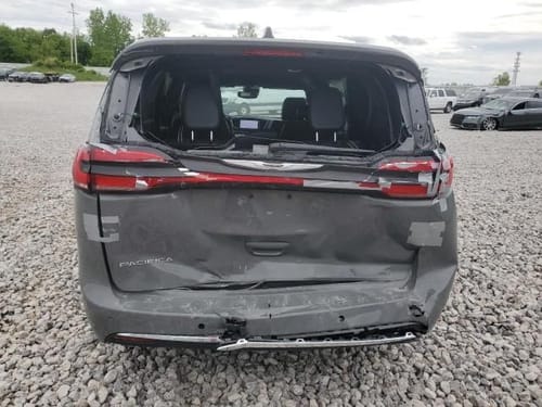 2025 Chrysler Pacifica