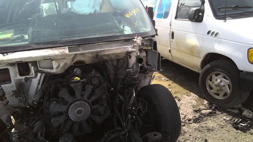 2005 GMC Expr25