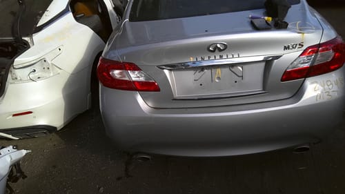 2011 Infiniti M37