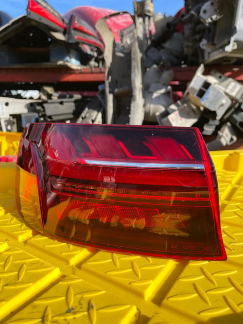 2023 Audi Aus4
