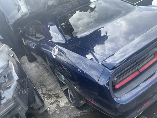 2015 Chrysler Challenger