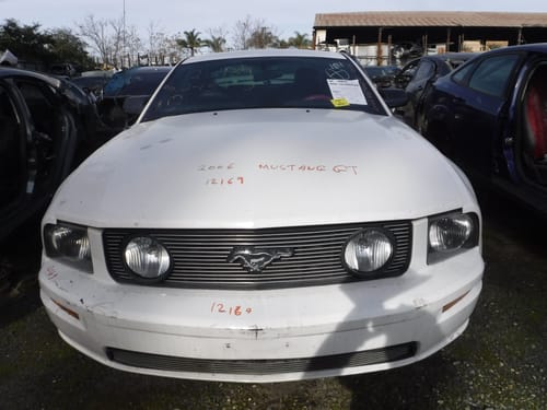 2006 Ford Mustang
