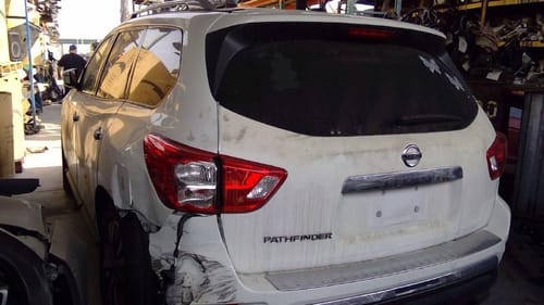 2017 Nissan Pathfinder