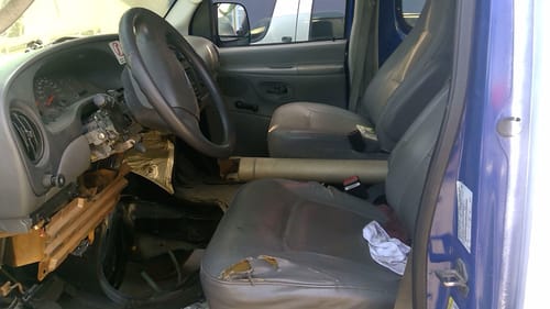2005 Ford E-250
