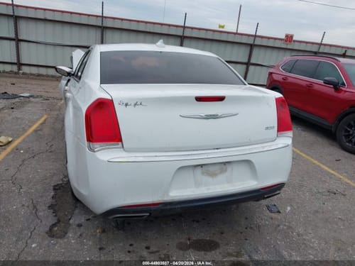 2016 Chrysler 300