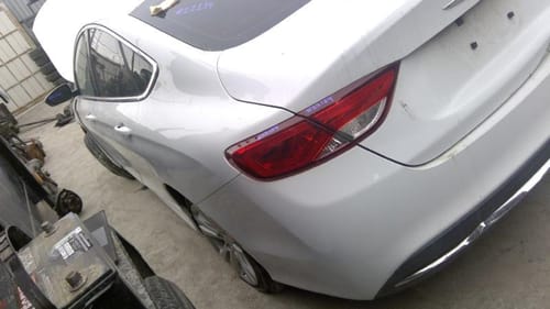 2015 Chrysler 200