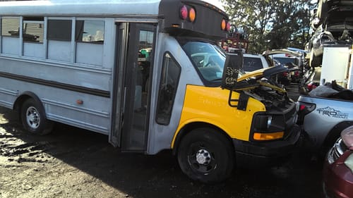 2009 GMC Expr35
