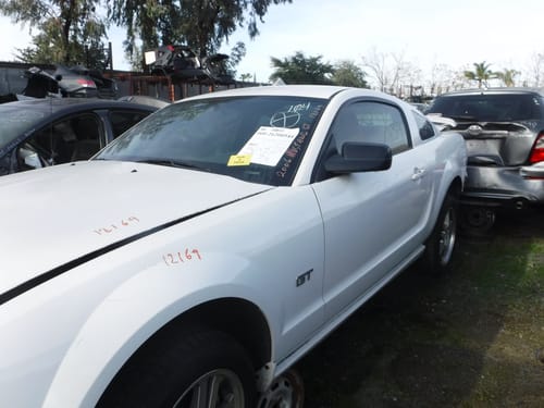 2006 Ford Mustang