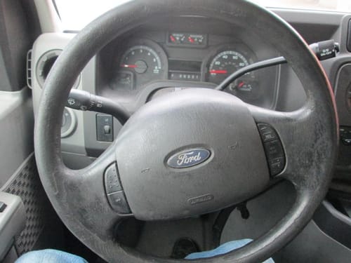 2009 Ford E-350