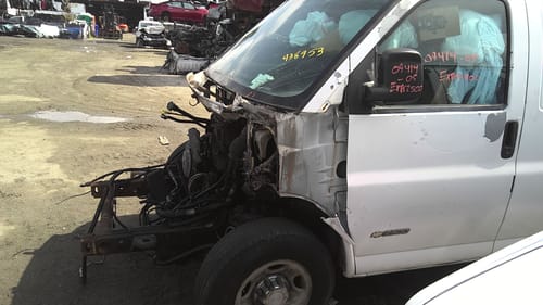 2005 GMC Expr25