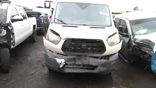 2017 Ford Tra250