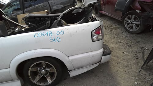 2000 GMC S10s15