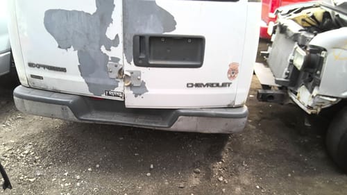 2000 GMC Expr35