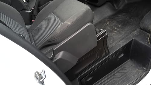 2019 Ford Tra250