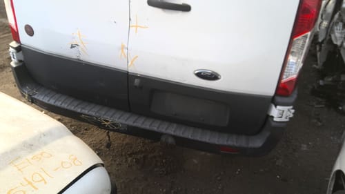 2015 Ford Tra250