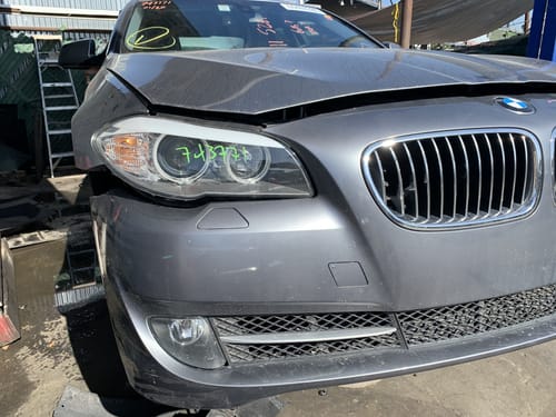 2011 BMW B528i