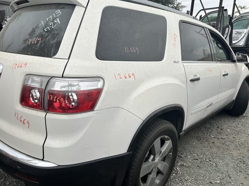 2011 GMC Acadia
