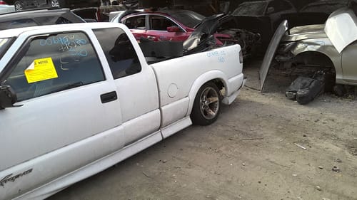 2000 GMC S10s15