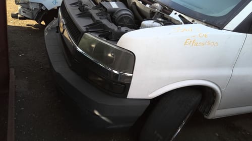 2006 GMC Expr15