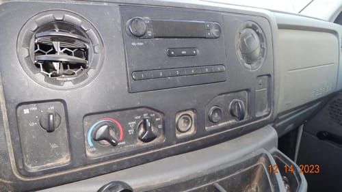 2011 Ford E-150