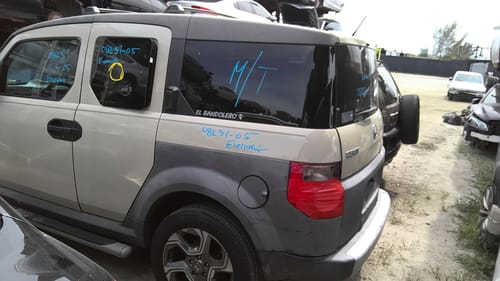 2005 Honda Element