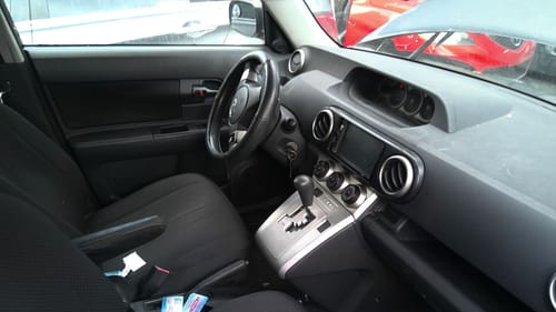 2009 Scion Xb