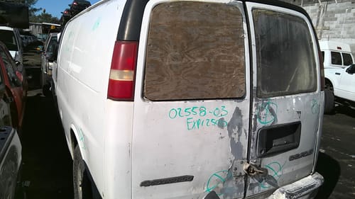2003 GMC Expr25
