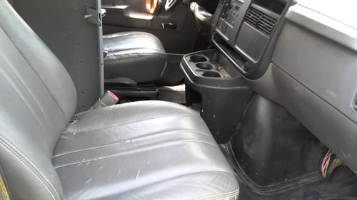 2006 GMC Expr35