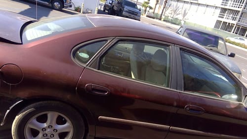 2001 Ford Taurus