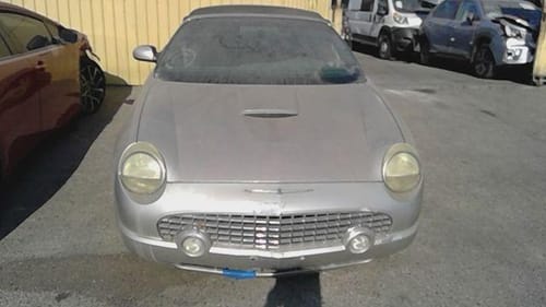 2004 Ford Thunderbird