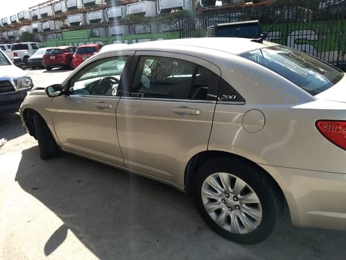 2014 Chrysler 200
