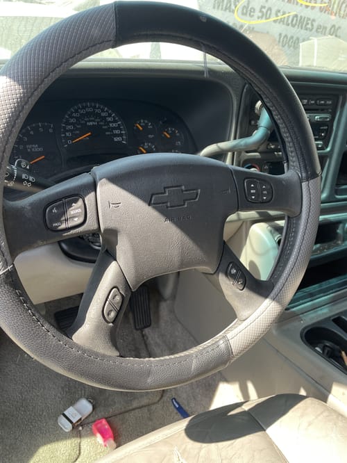 2003 GMC Sub250