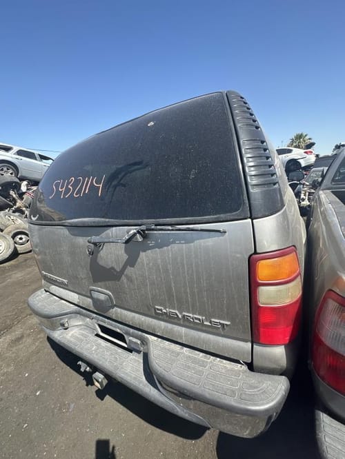 2003 GMC Sub150
