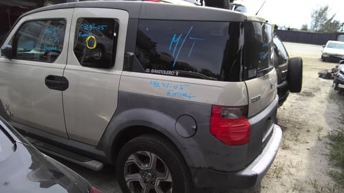 2005 Honda Element