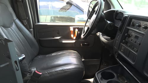 2006 GMC Expr35