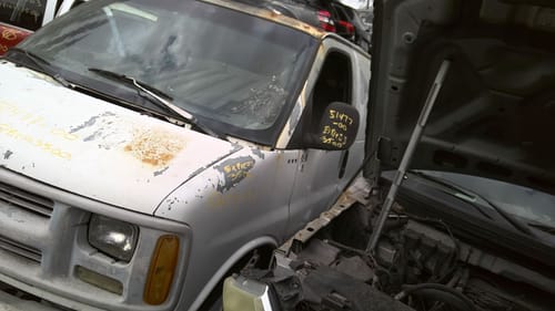 2000 GMC Expr35