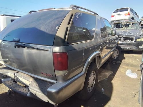 2001 GMC S10bla