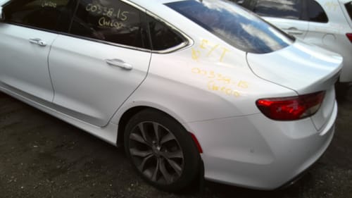 2015 Chrysler 200