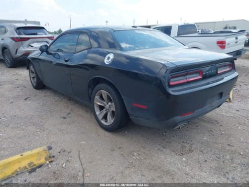 2016 Chrysler Challenger