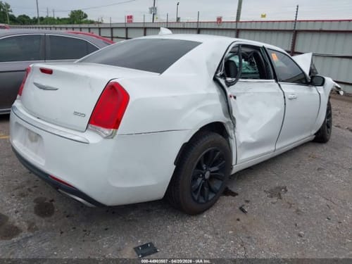 2016 Chrysler 300