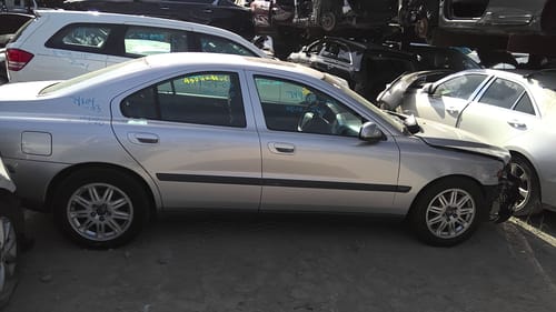 2003 Volvo Volv60