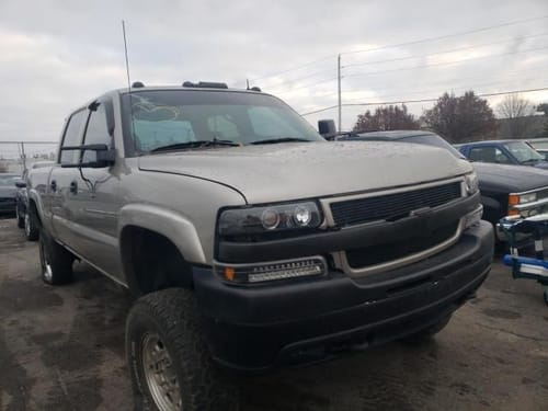 2003 GMC Silv25