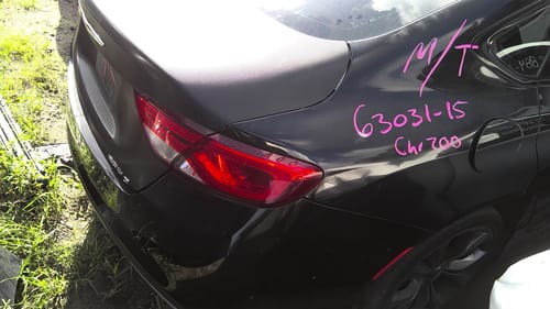 2015 Chrysler 200