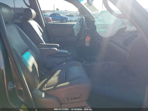 2004 Toyota Sequoia