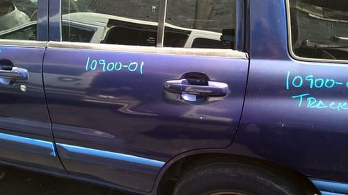 2001 Chevrolet Tracker