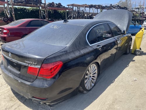 2012 BMW 750i