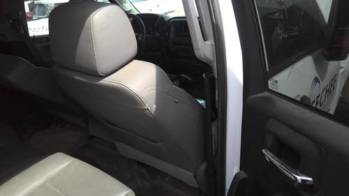 2017 GMC Silv25