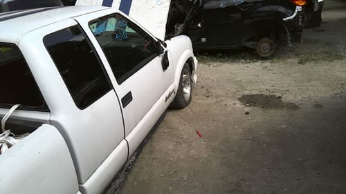2000 GMC S10s15