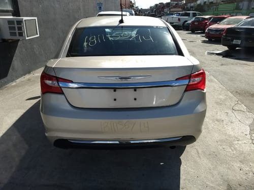 2014 Chrysler 200