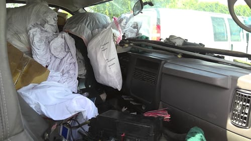 2005 GMC Expr25
